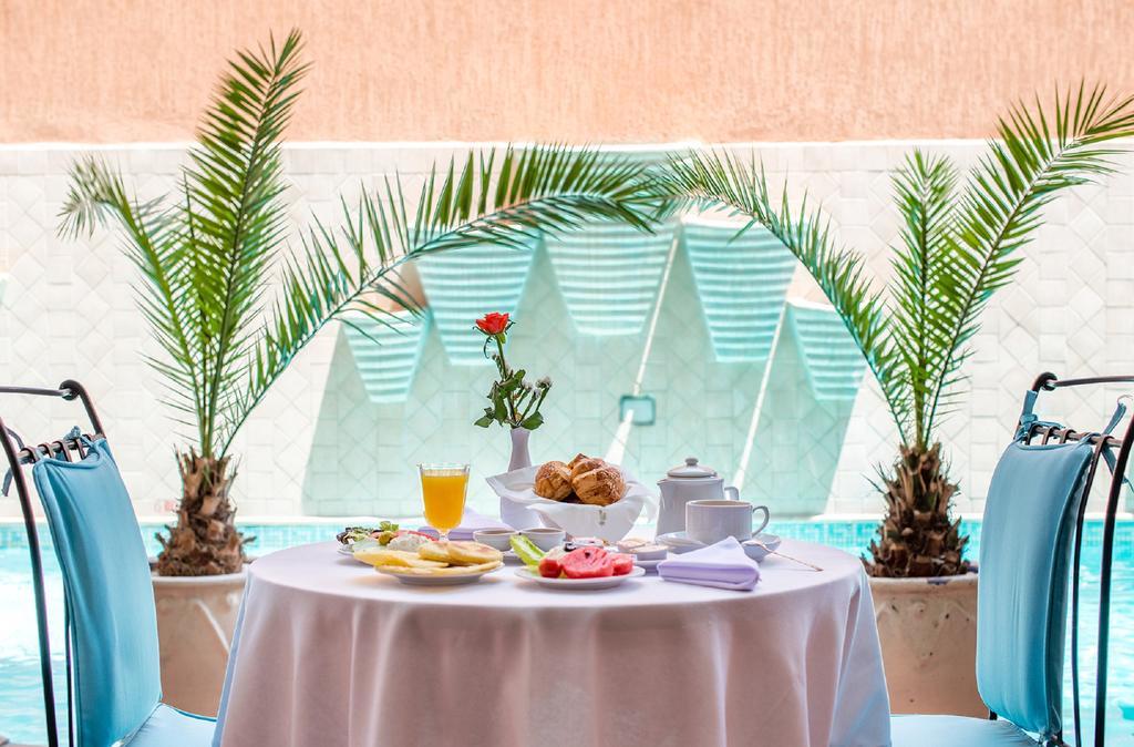 Hotel Les Trois Palmiers Marrakesch Exterior foto