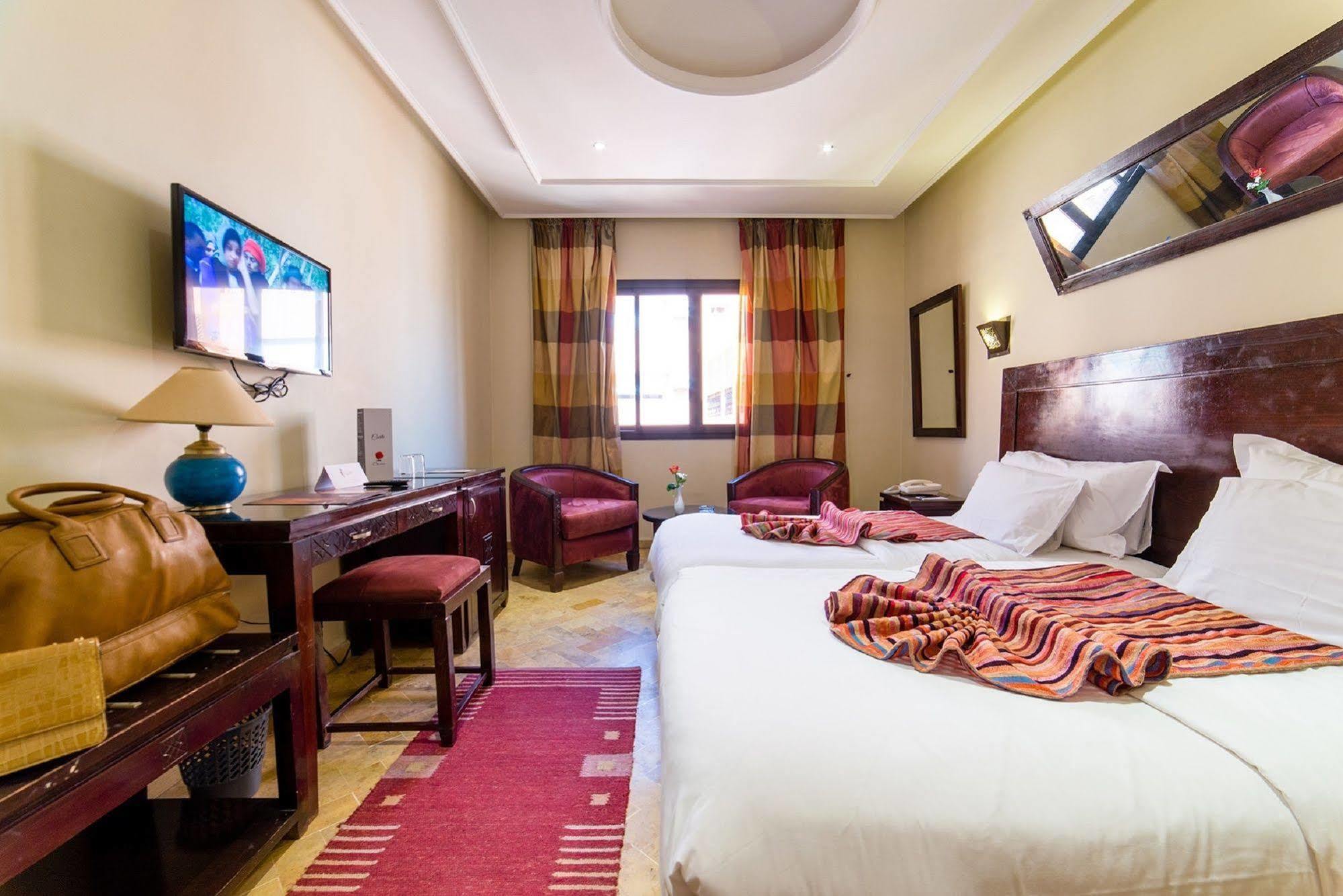 Hotel Les Trois Palmiers Marrakesch Exterior foto